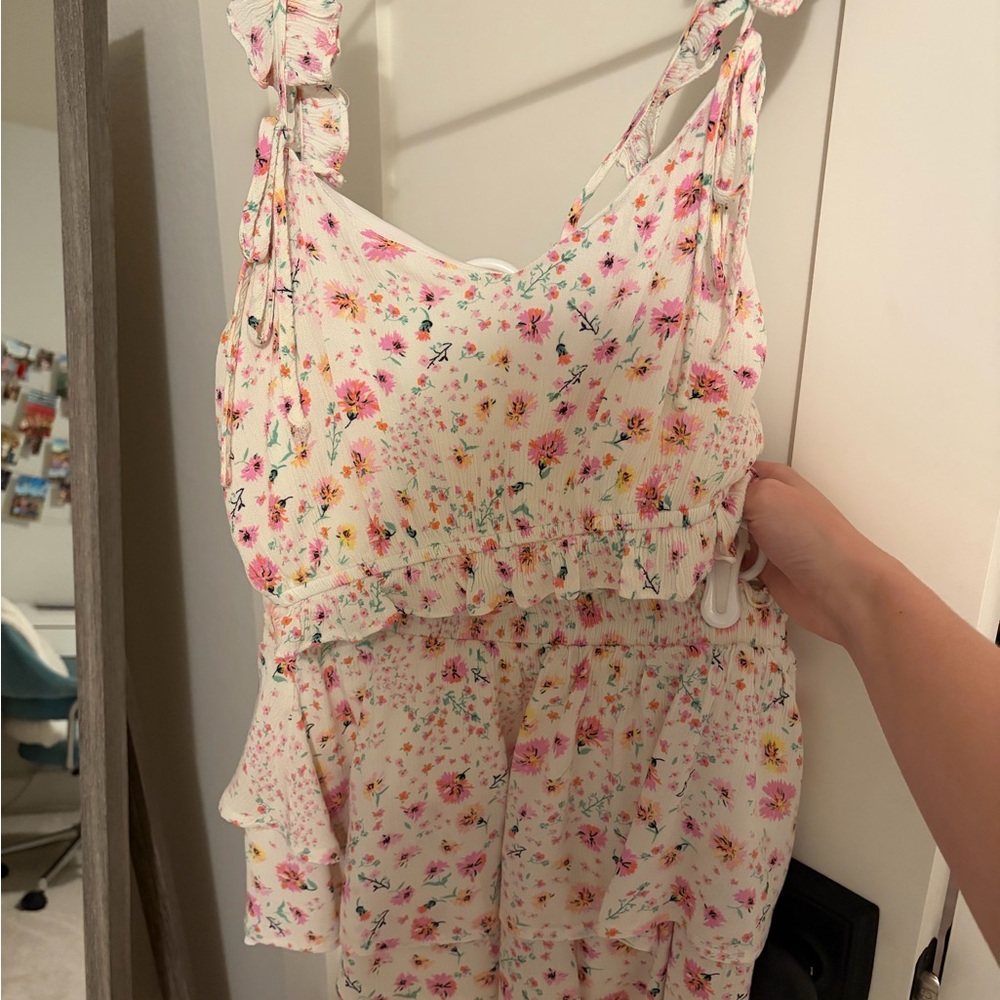 Floral top/skort set